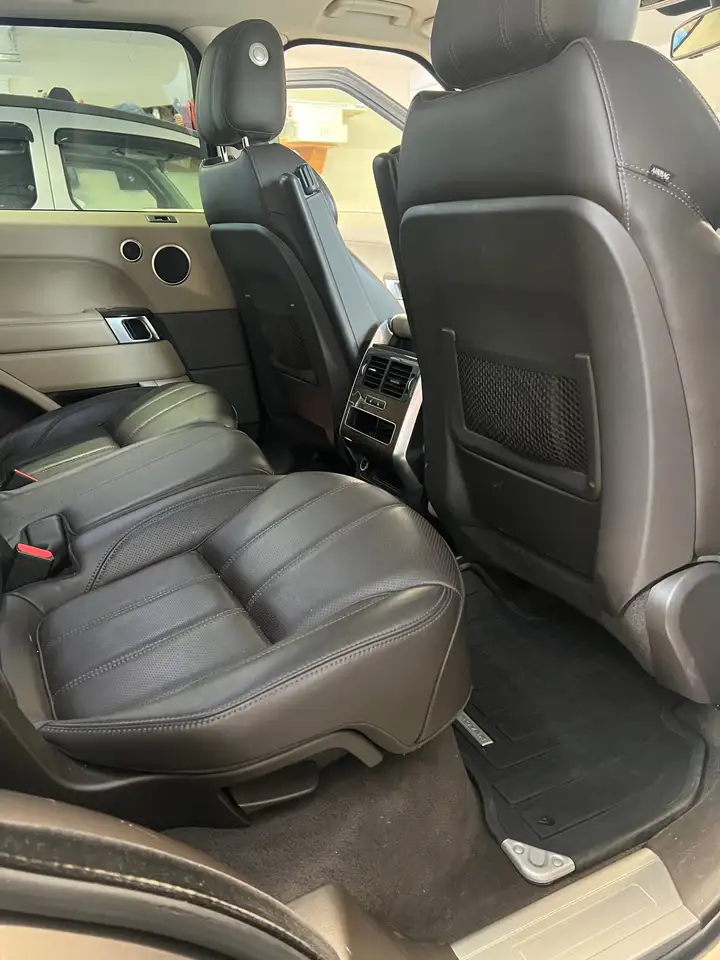 Land Rover Range Rover Sport снимка Land Rover Range Rover Sport