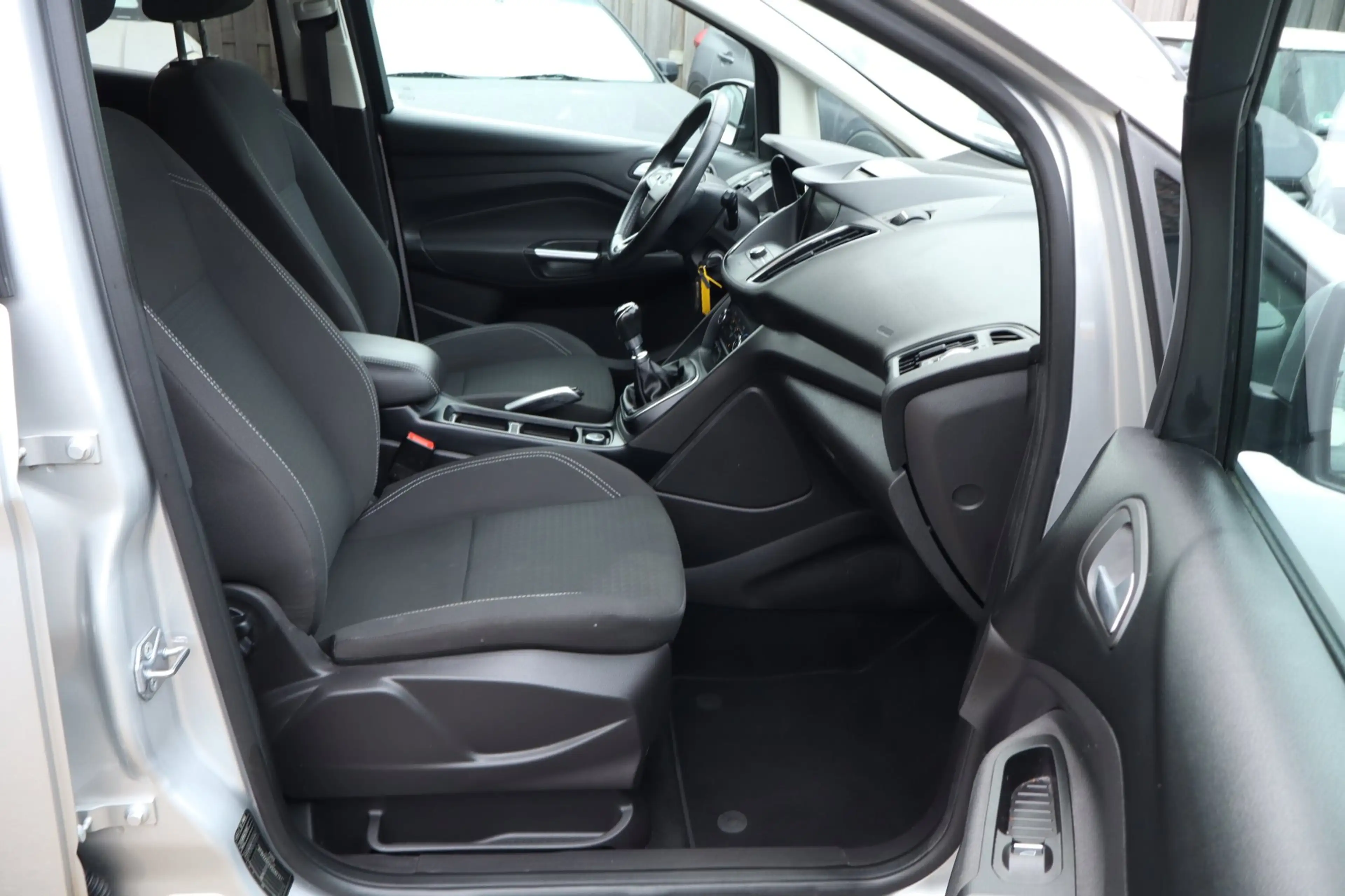 Ford C-Max 1.0 , NAVI , CR CONTR, PDC , TREKHAAK — photo 23