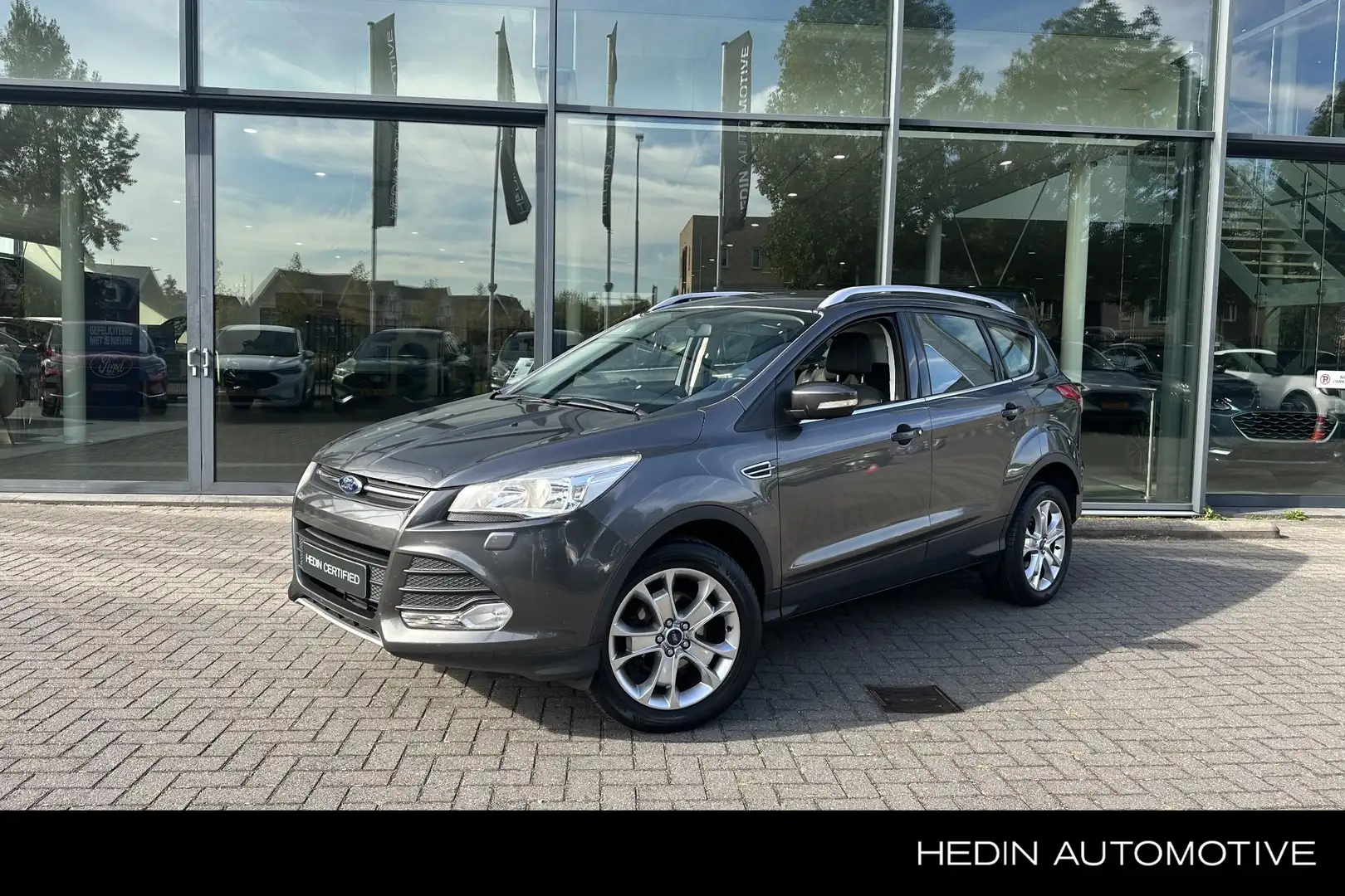 Ford Kuga 1.5 EcoBoost 150PK Titanium | 2000KG trekgewicht | Grijs - 1