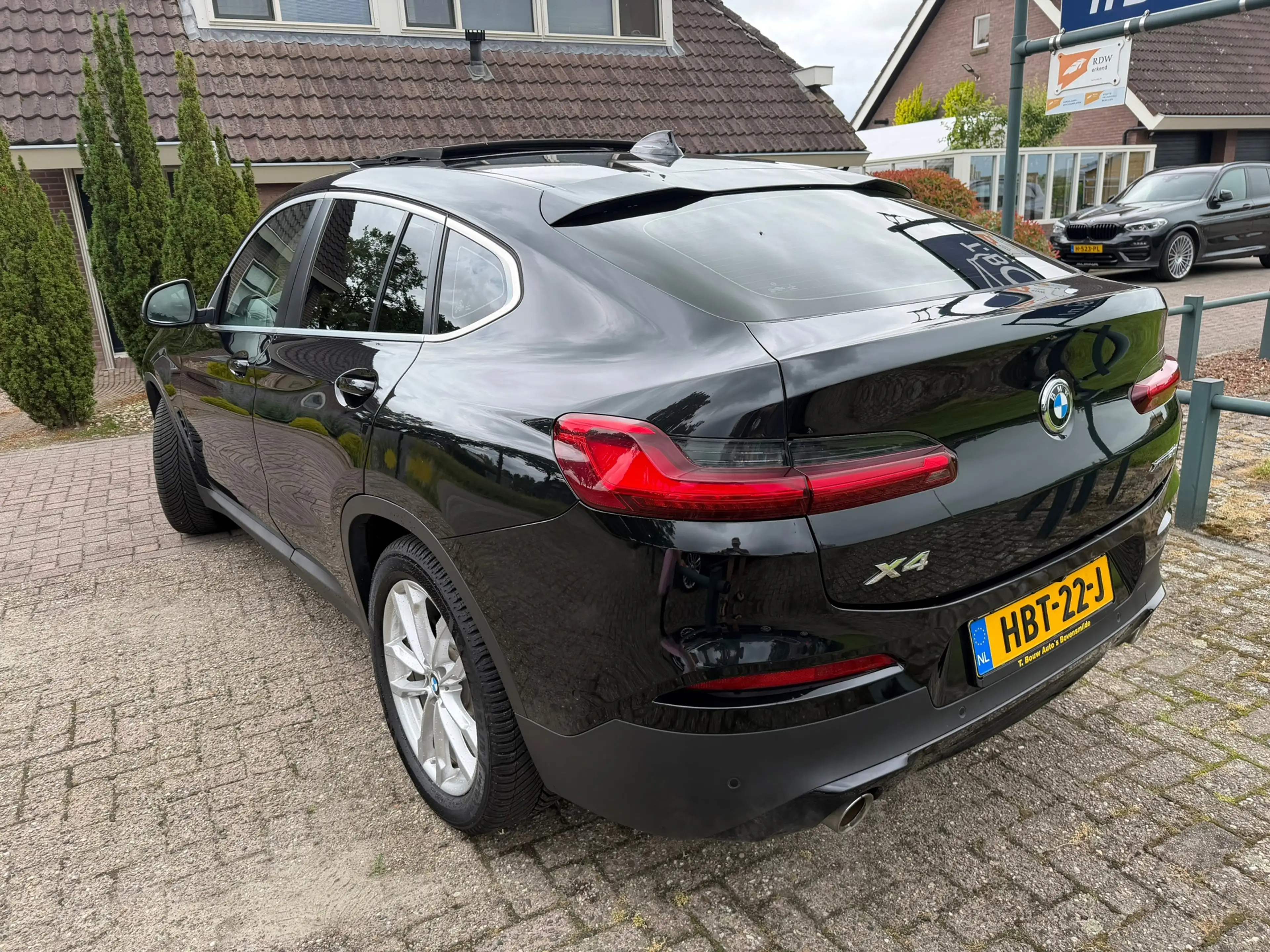 BMW X4 XDrive20i High Executive|Trekhaak|Pano| — photo 3