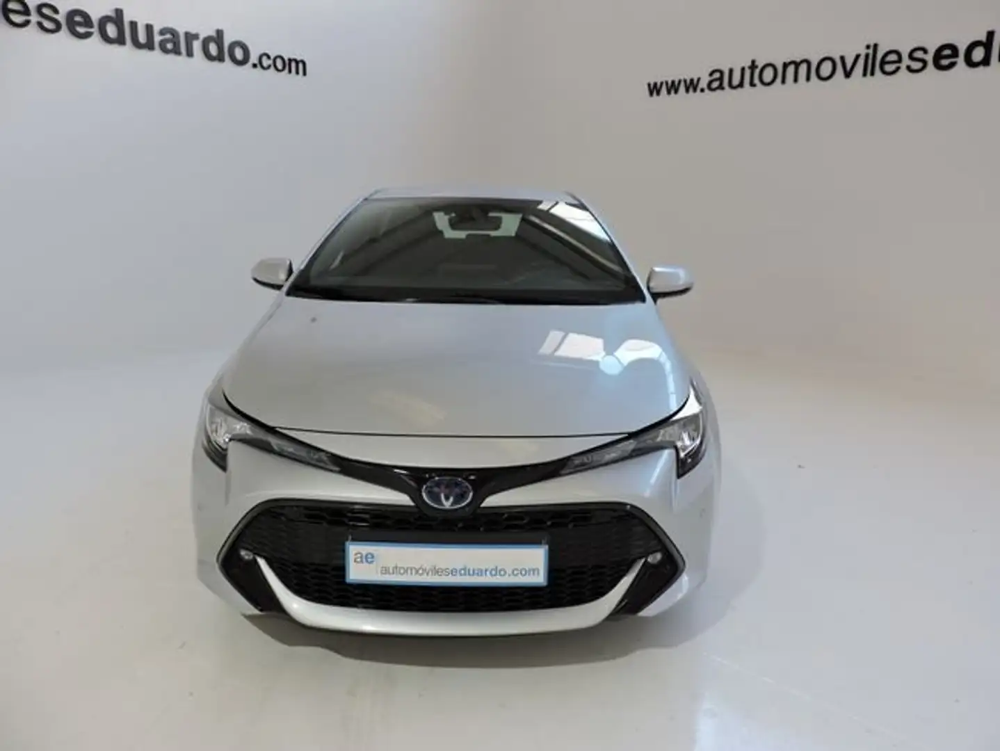 Toyota Corolla Hybrid 122 Dynamic Business Stage Academy Plateado - 2