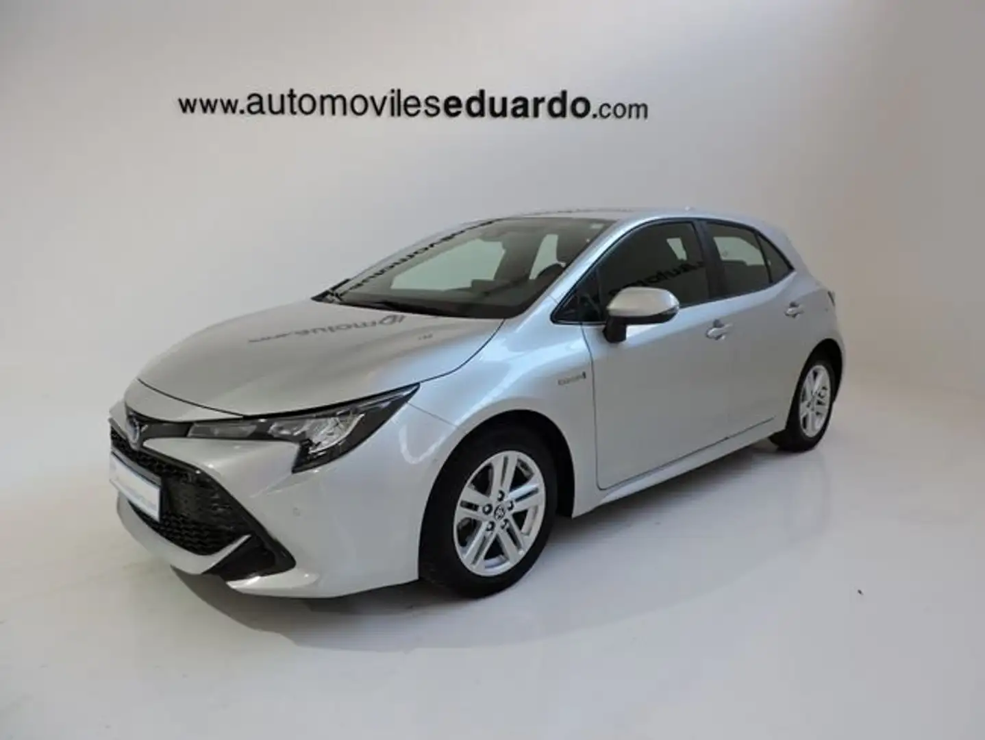 Toyota Corolla Hybrid 122 Dynamic Business Stage Academy Plateado - 1