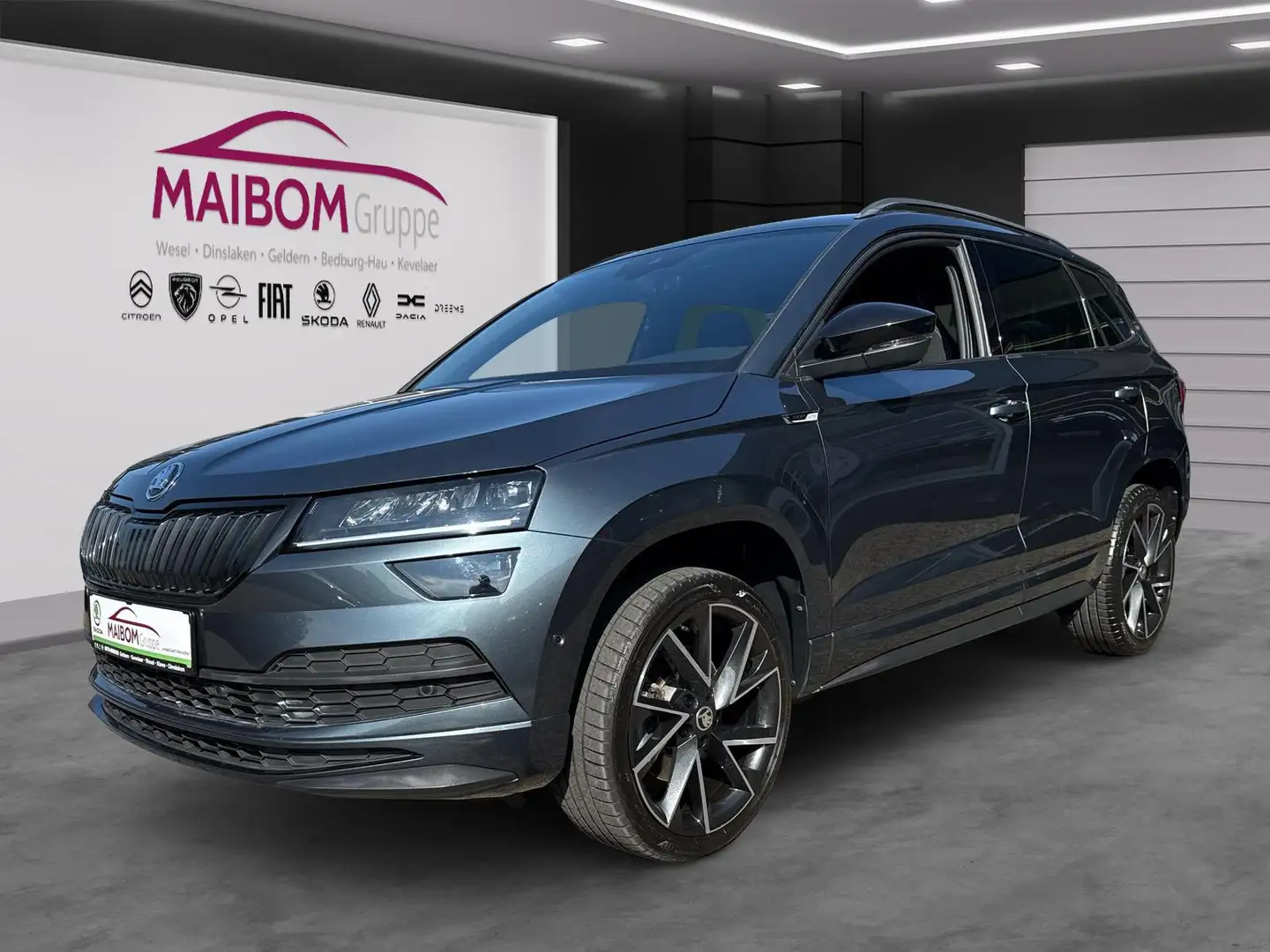 Skoda Karoq Sportline*Navi*Kamera*ACC Grijs - 1