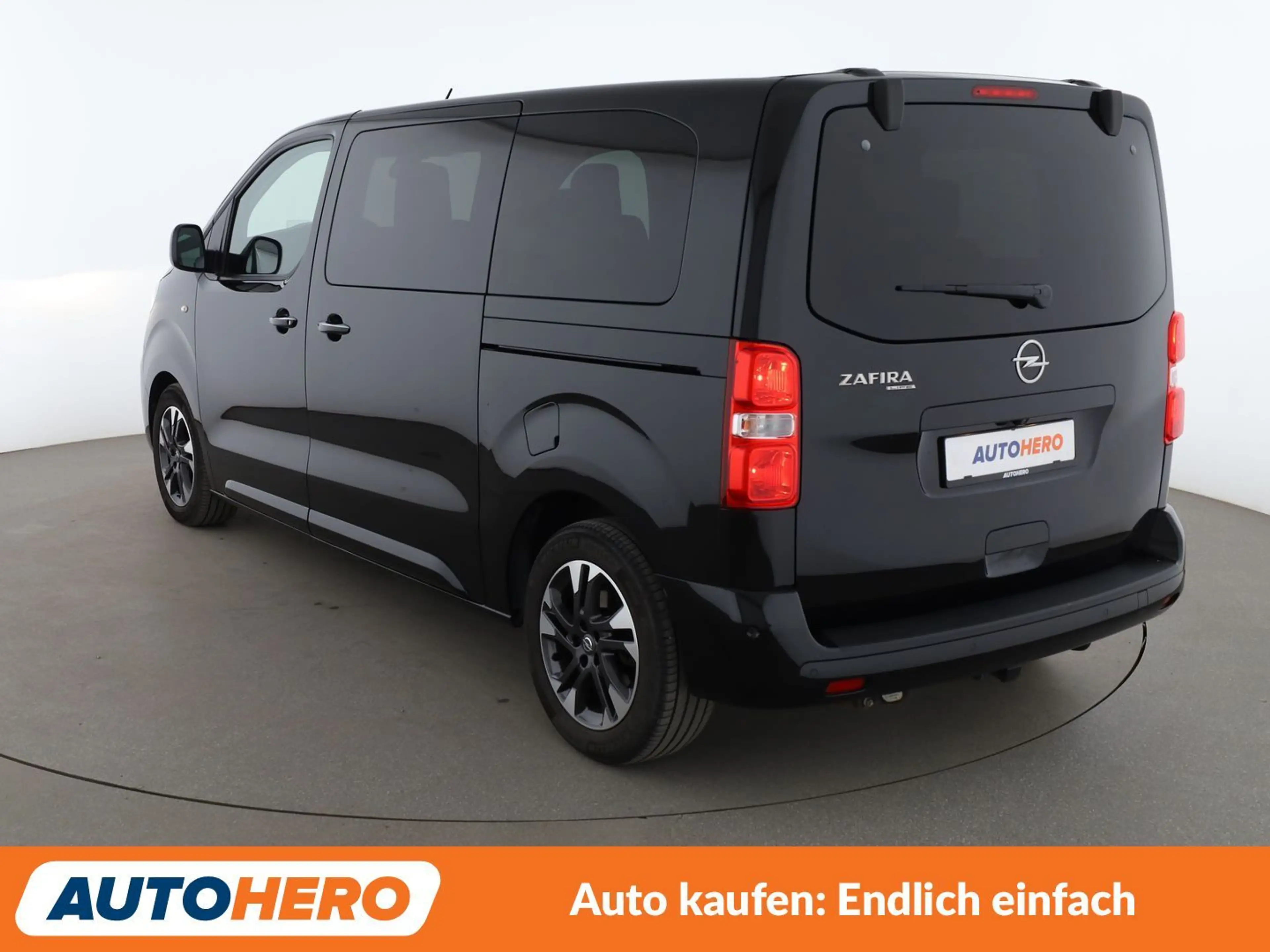 Opel Zafira Life 2.0 CDTI M Tourer L2 — photo 4