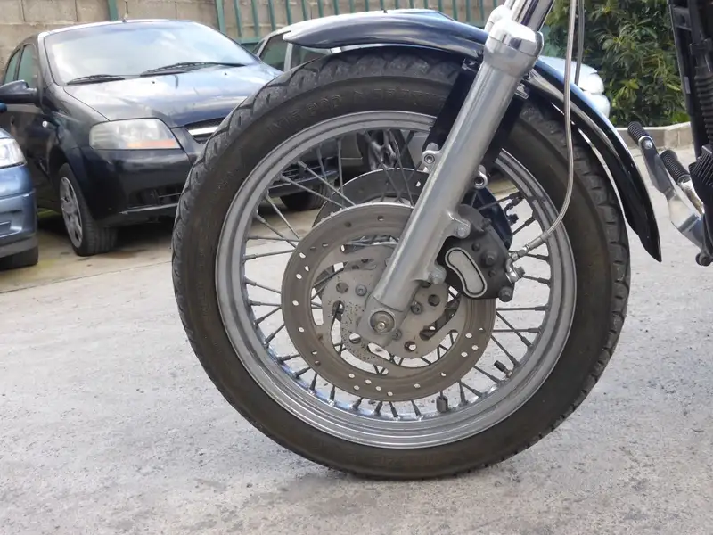 Harley-Davidson Dyna Super Glide - foto 8