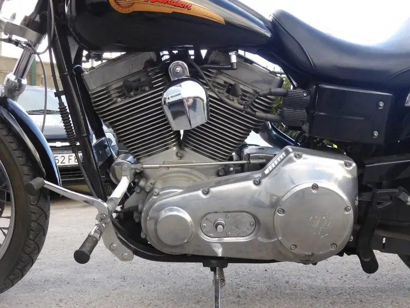 Harley-Davidson Dyna Super Glide - foto 6