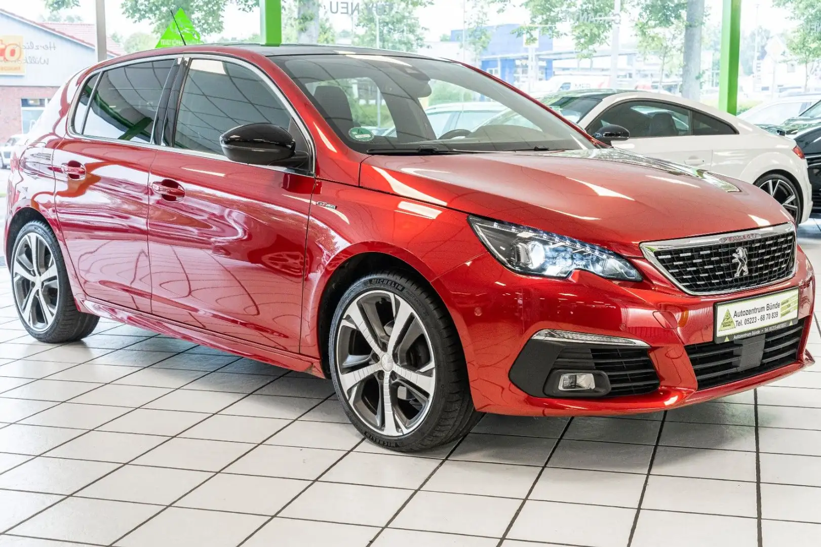 Peugeot 308 GT-Line Edition PureTech 130 Automatik LED Rot - 2