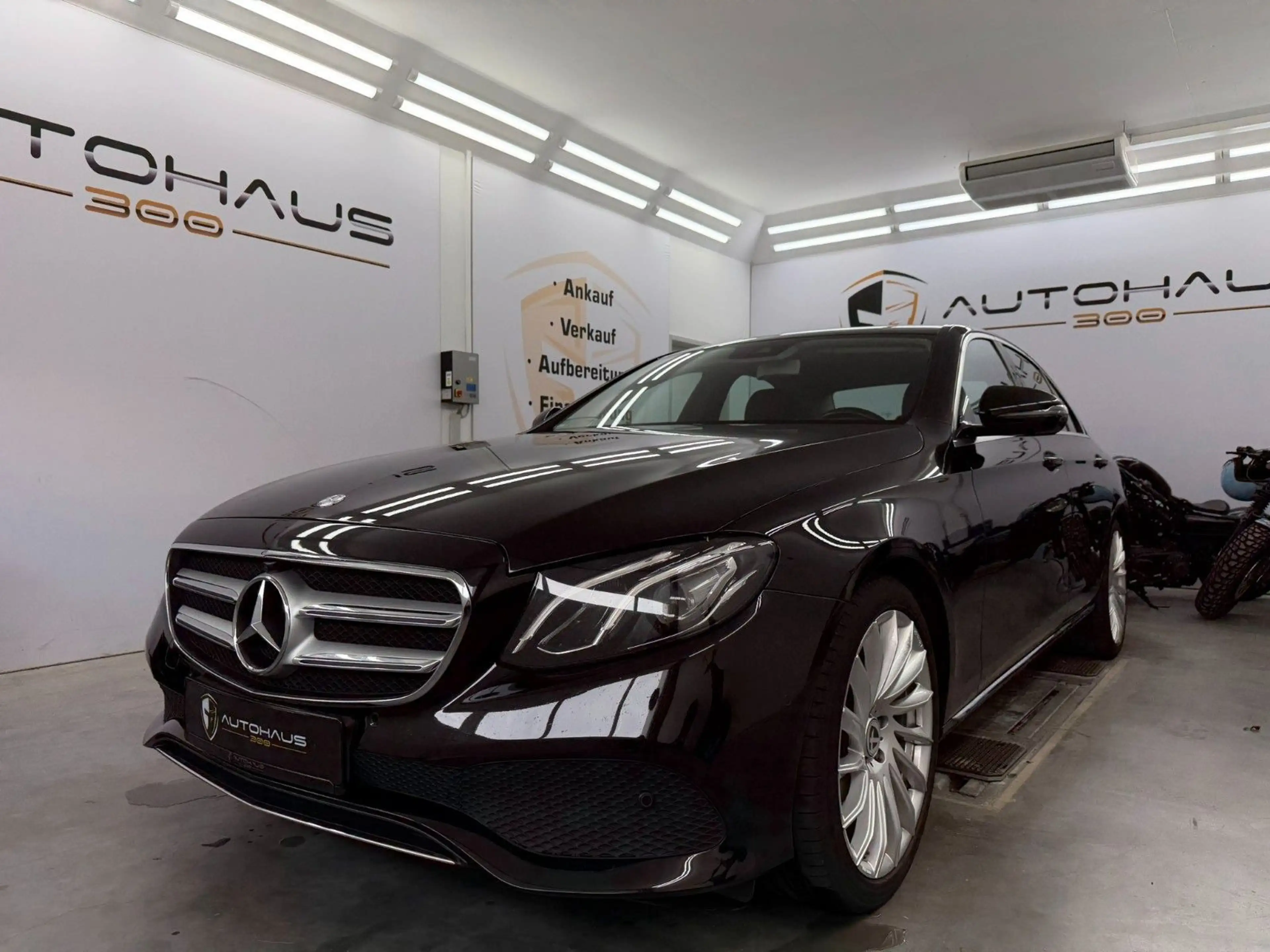 Mercedes-Benz E 220 d Limousine Avantgarde NAVI KLIMA TEMPO SHZ — photo 9