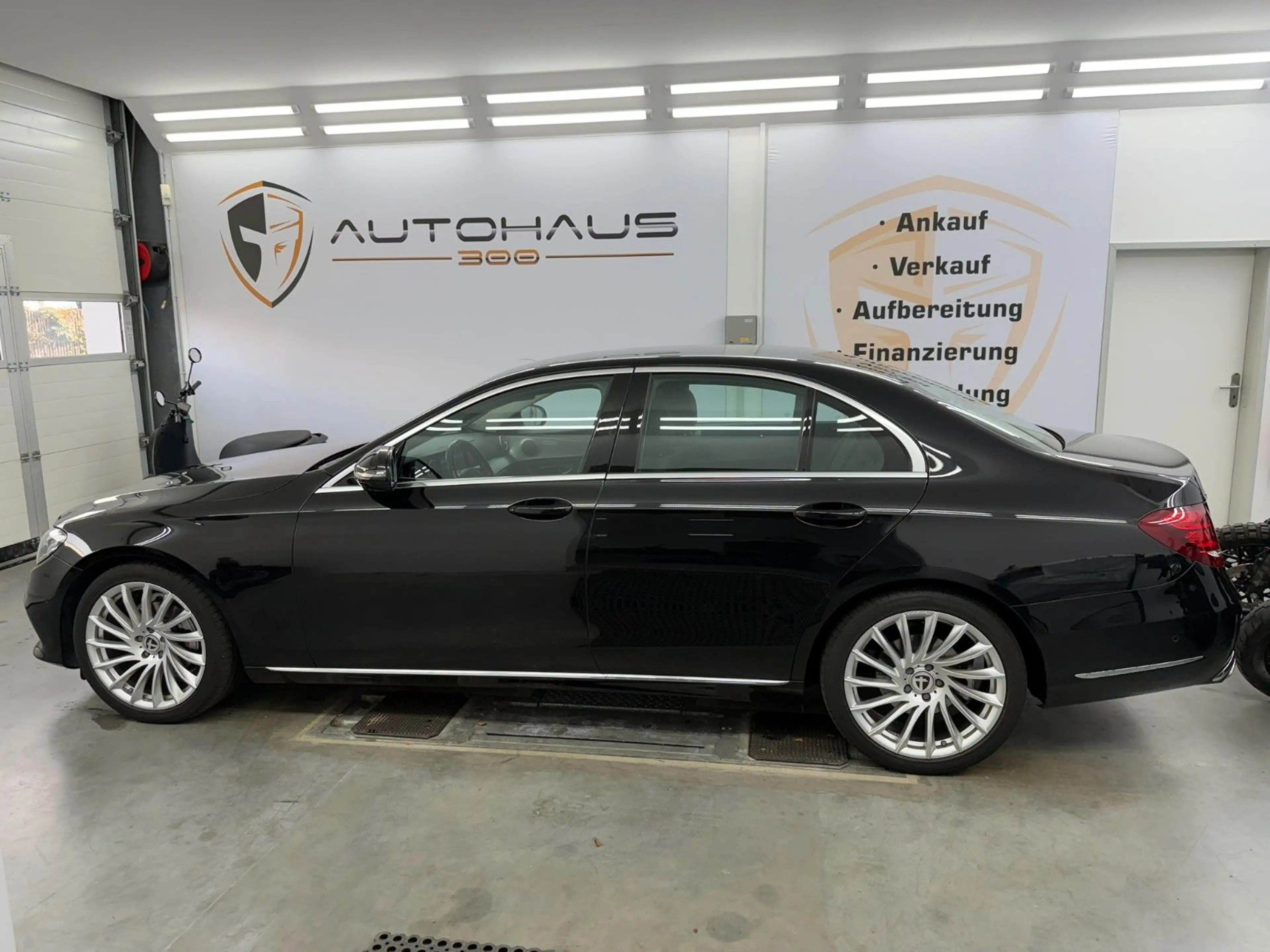 Mercedes-Benz E 220 d Limousine Avantgarde NAVI KLIMA TEMPO SHZ — photo 4