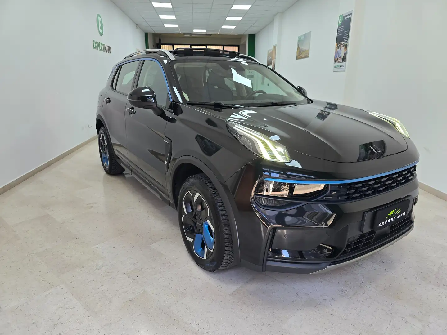 Lynk & Co 01 01 1.5 thev auto full tetto (volvo xc40) Nero - 2