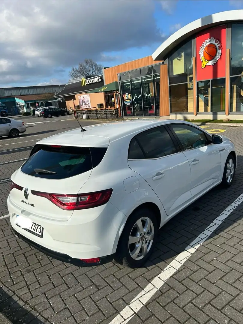 Renault Megane ENERGY dCi 130 BOSE EDITION Weiß - 2