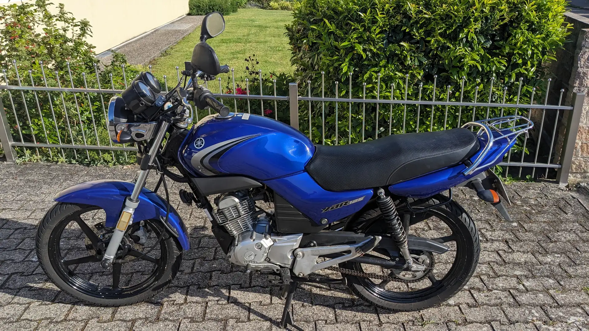 Yamaha YBR 125 Azul - 1
