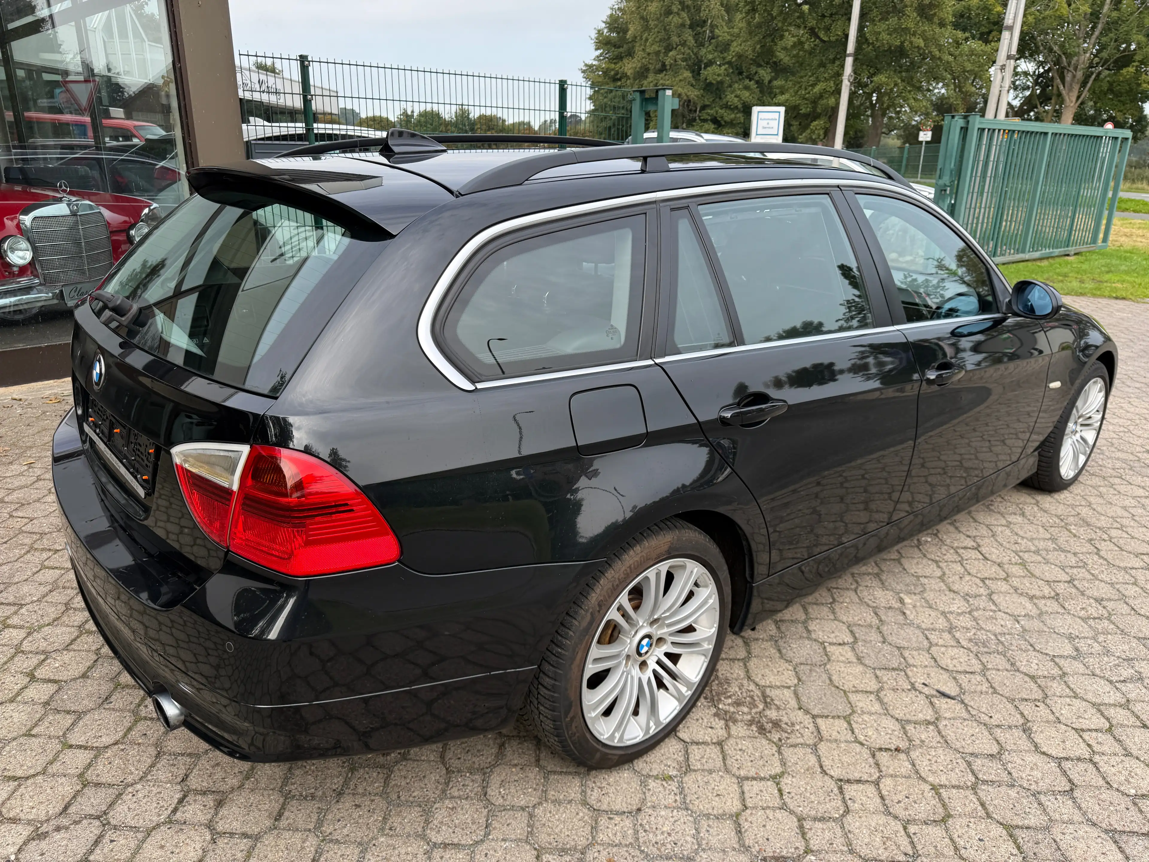 BMW 335 xi Touring *2.Hand*Scheckheft*HU neu*Automatik*Panorama*Leder*Xenon*PDC*Memory* — photo 5