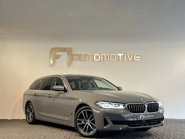 BMW 5 Series view 3