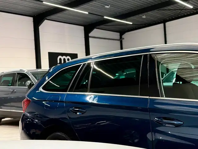 Skoda Octavia view 4