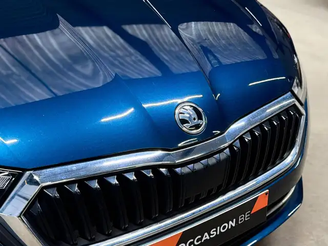 Skoda Octavia view 3
