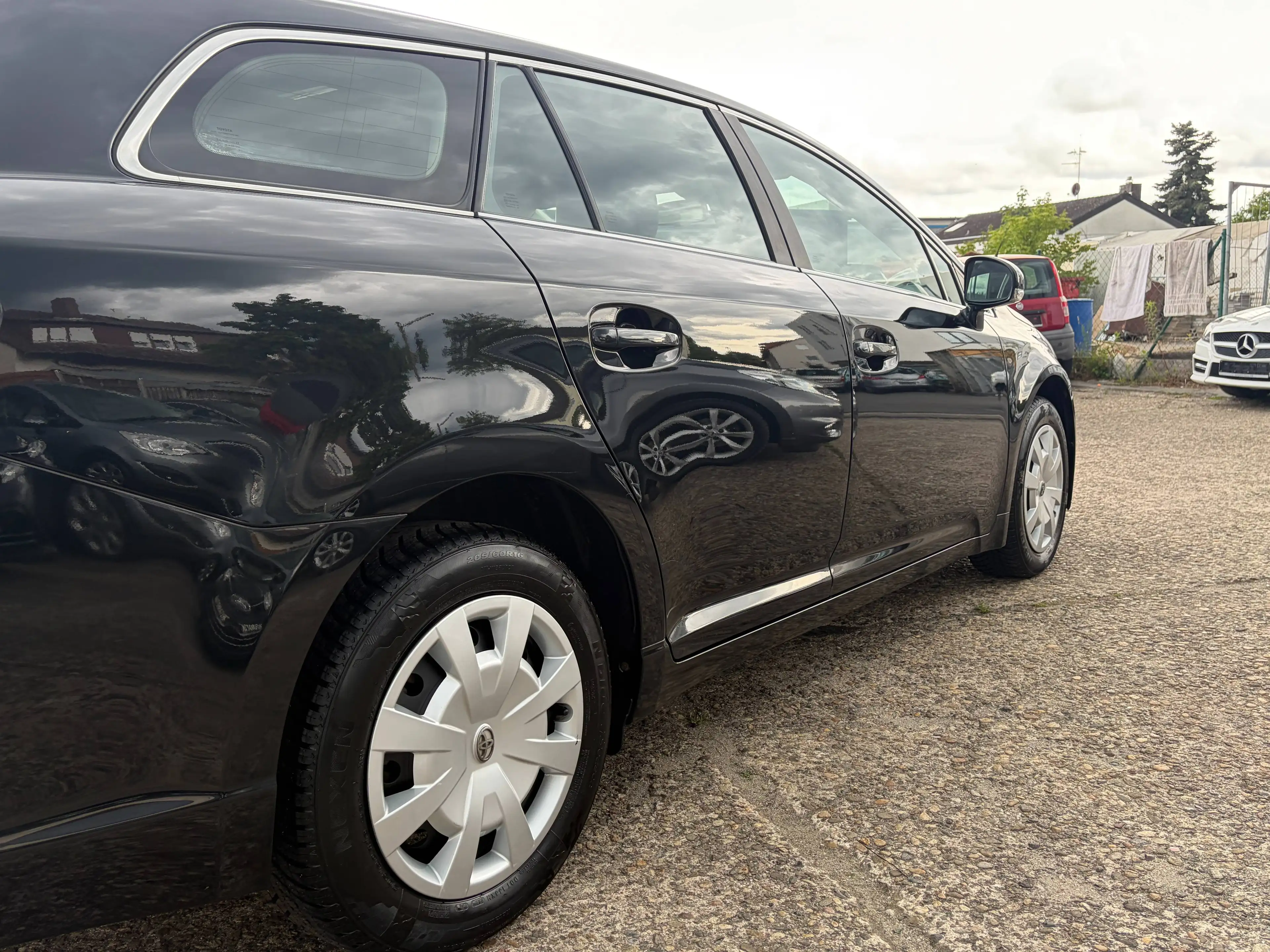 Toyota Avensis Automatik*2.Hand*HU/AU Neu*Tempomat*Toyota Scheckheftgepflegt — photo 13