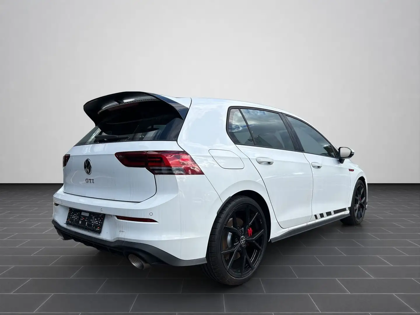 Volkswagen Golf GTI Golf VIII 2.0 TSI GTI Clubsport Kamera, Pano., D Weiß - 2