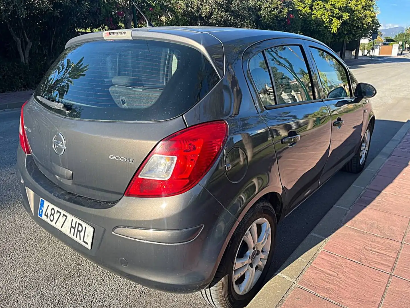 Opel Corsa 1.3 ecoFlex Selective S&S Gris - 2