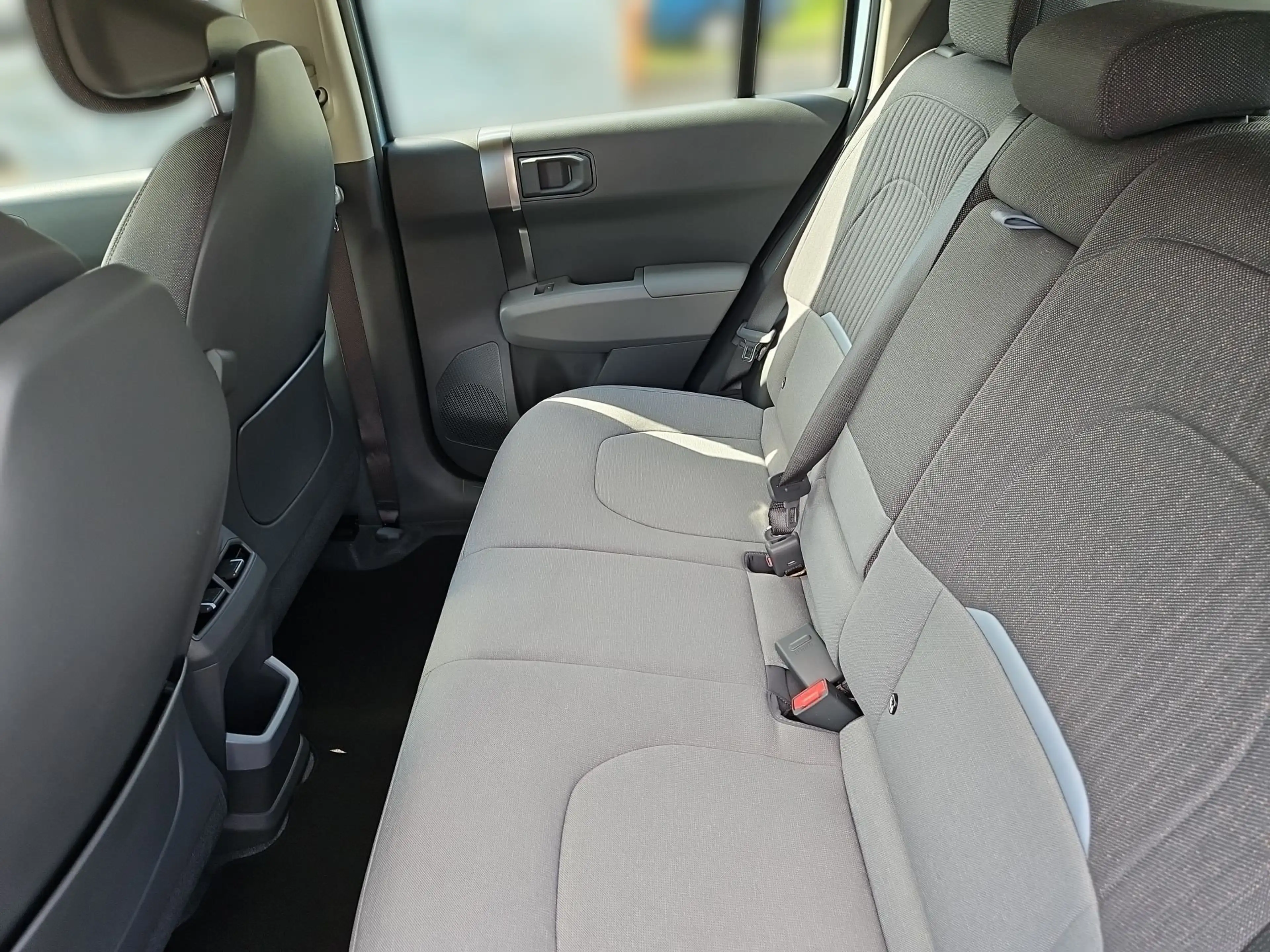 Kia EV3 81 W Air ACC KeyLess LED Navi PDC W-Pumpe LM — photo 8