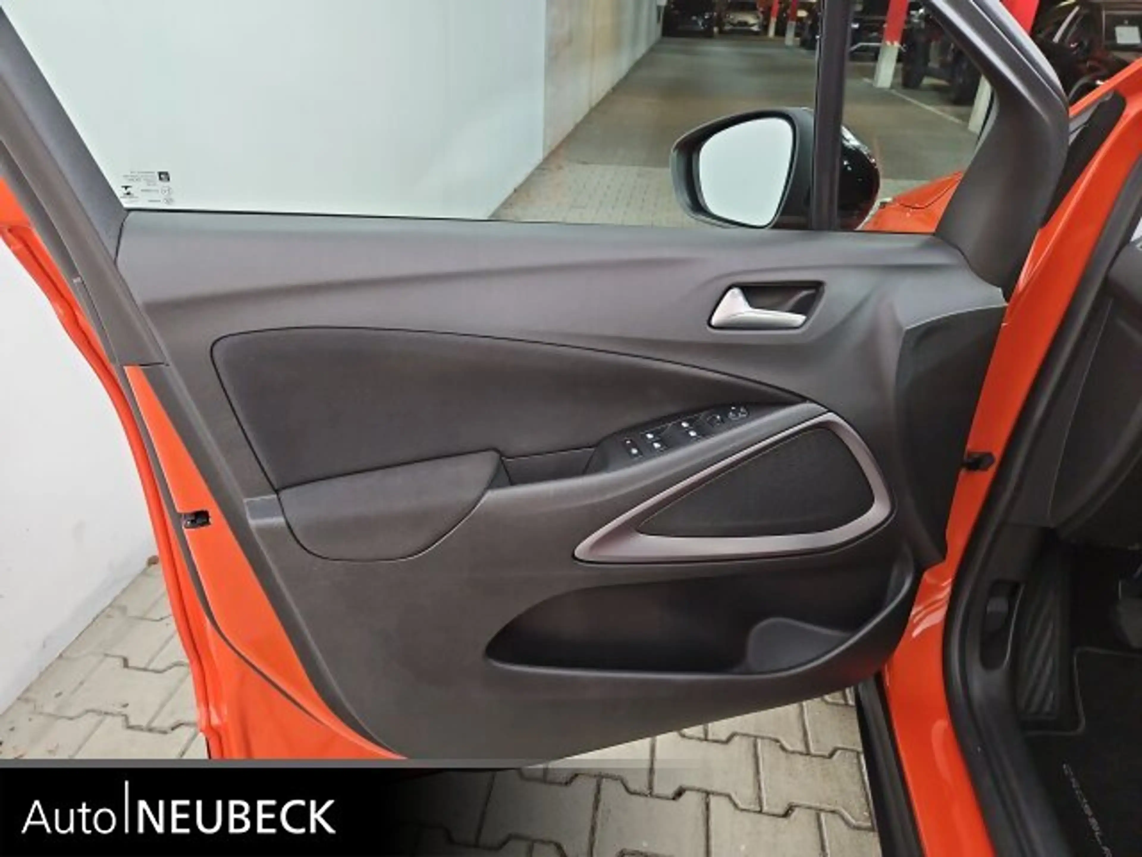 Opel Crossland Crossland 1.2 Turbo Edition S/S (EURO 6d) Navi/ BC — photo 12