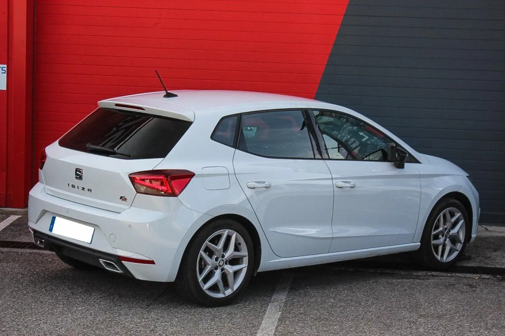 SEAT Ibiza 1.0 TSI 110 DSG 7 FR Blanc - 2