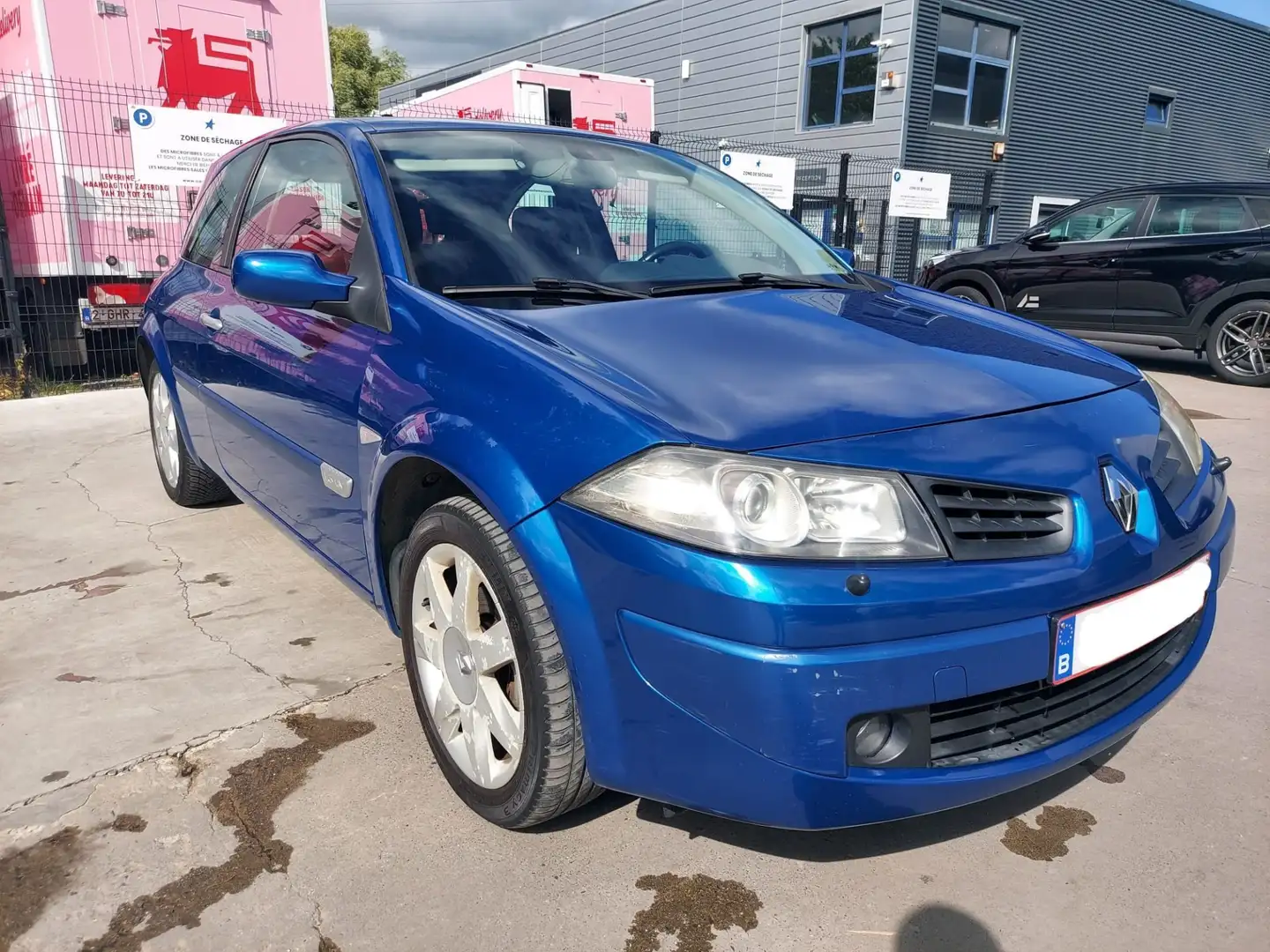 Renault Megane 1.6 Privilege Bleu - 2