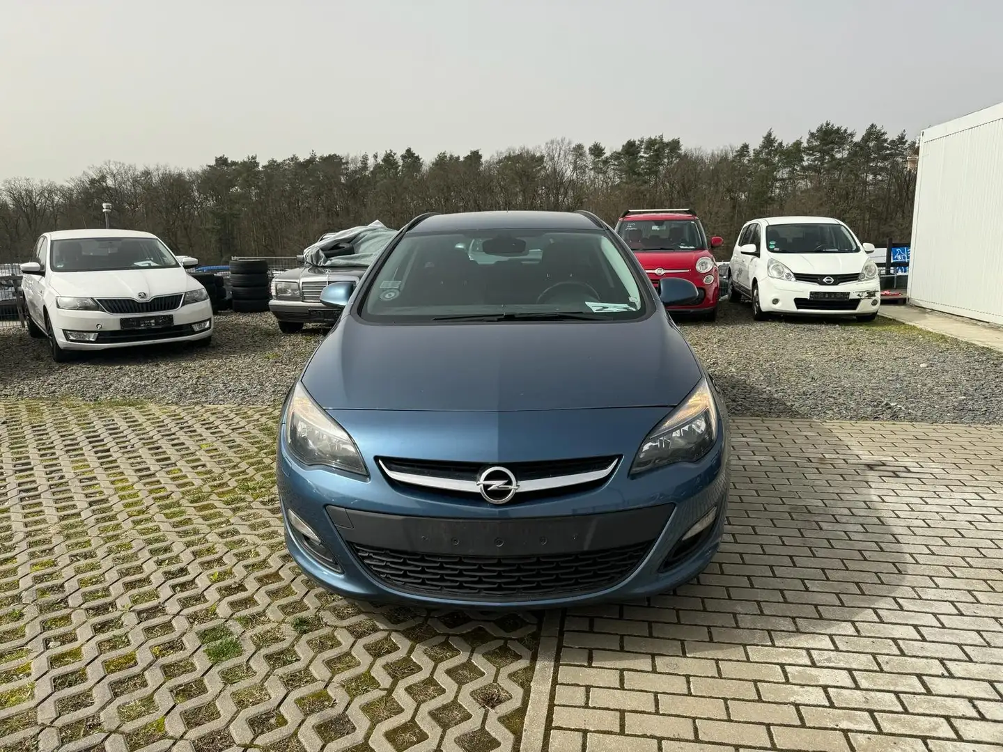Opel Astra 1.4 T Sports Tourer Aut Blau - 1