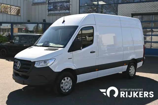 Mercedes-Benz 320 eSprinter L2H2 Pro 81kWh Snellader, Navigatie, Tre