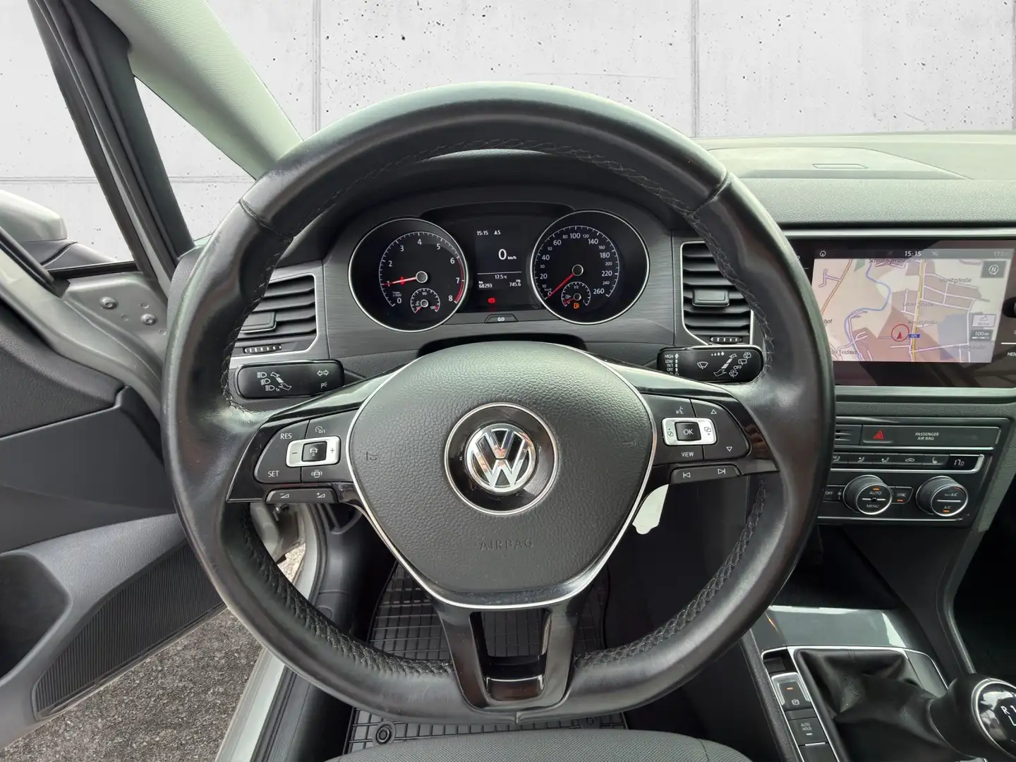 Volkswagen Golf Sportsvan 1,0 TSI Comfortline 5t. Silber - 2