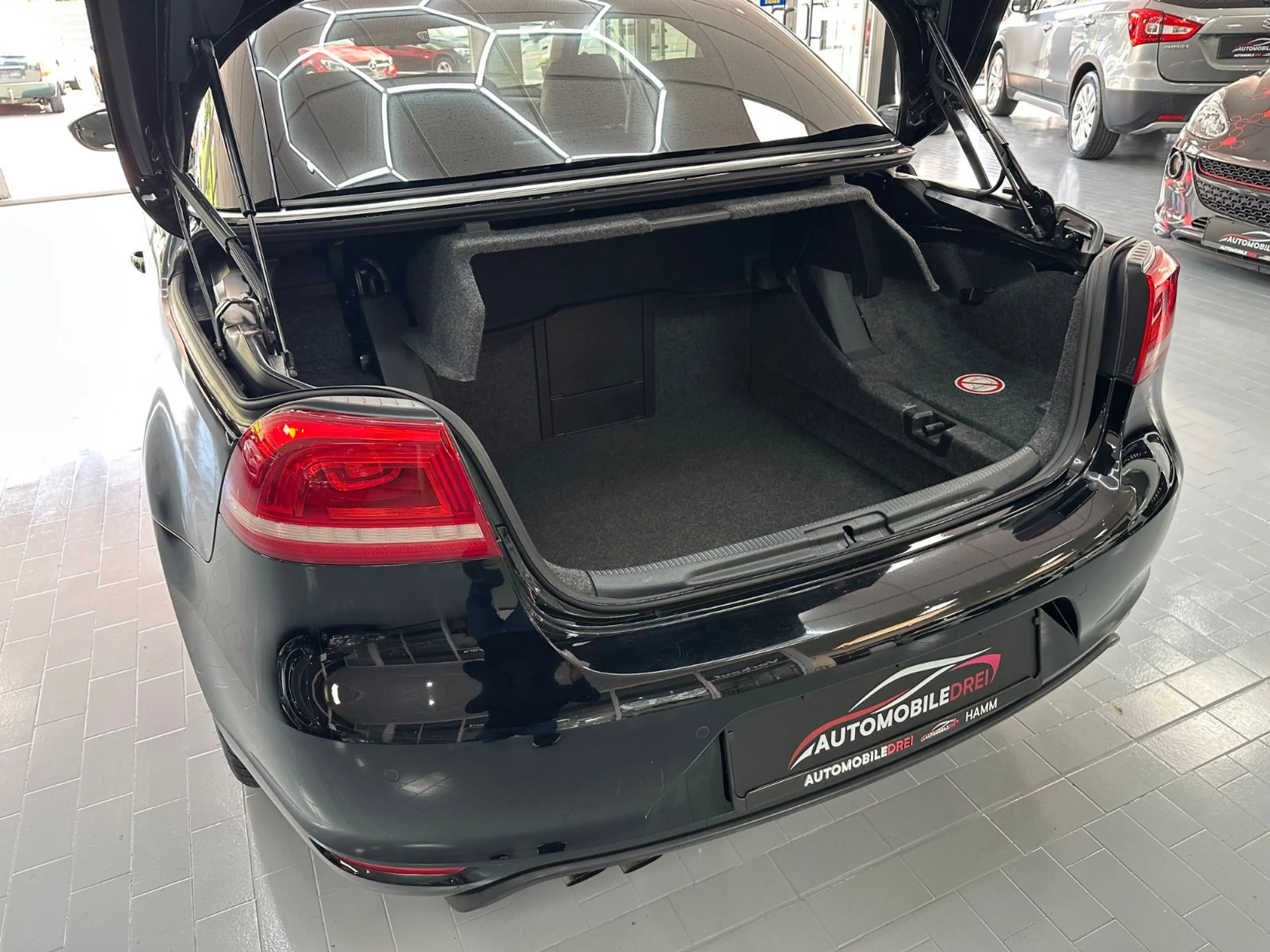 Volkswagen Eos 1.4 TSI/ Klima/ Leder/ Navi/ Sitzheizung — photo 12