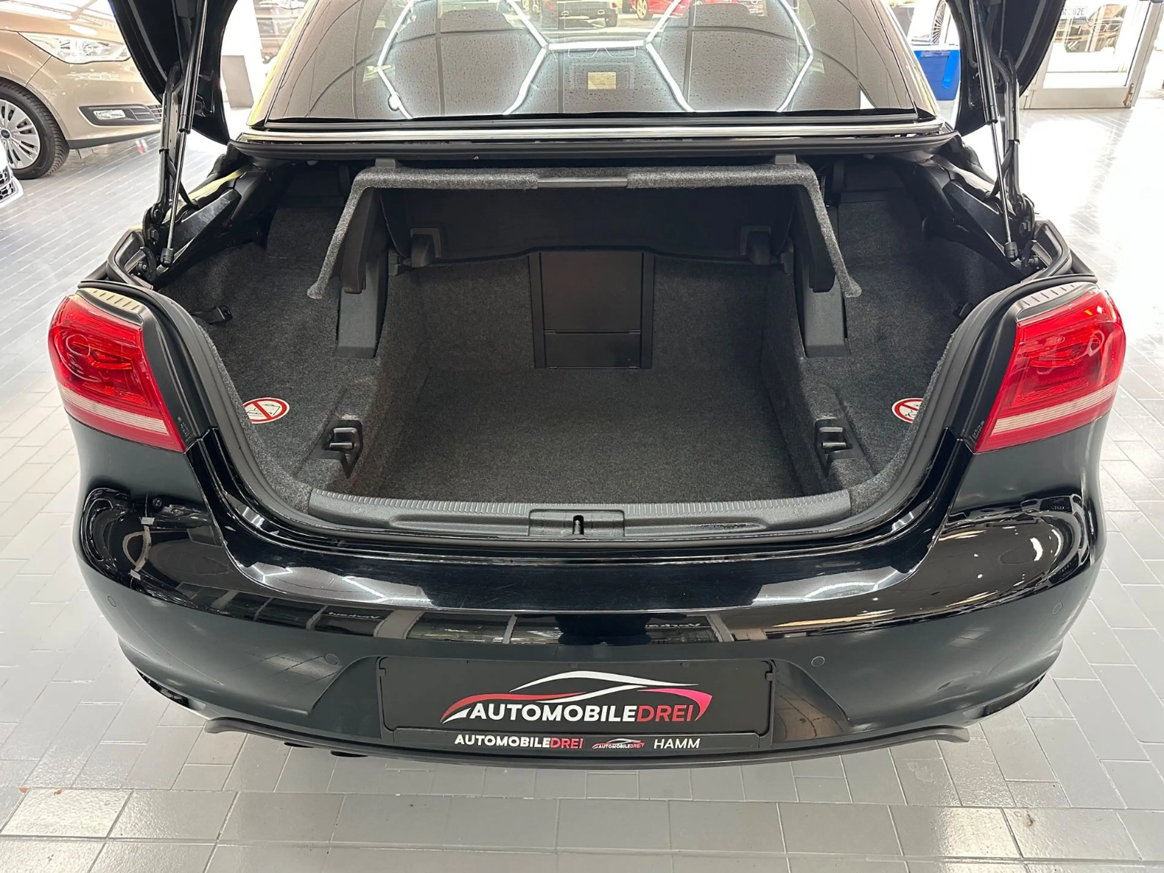 Volkswagen Eos 1.4 TSI/ Klima/ Leder/ Navi/ Sitzheizung — photo 13