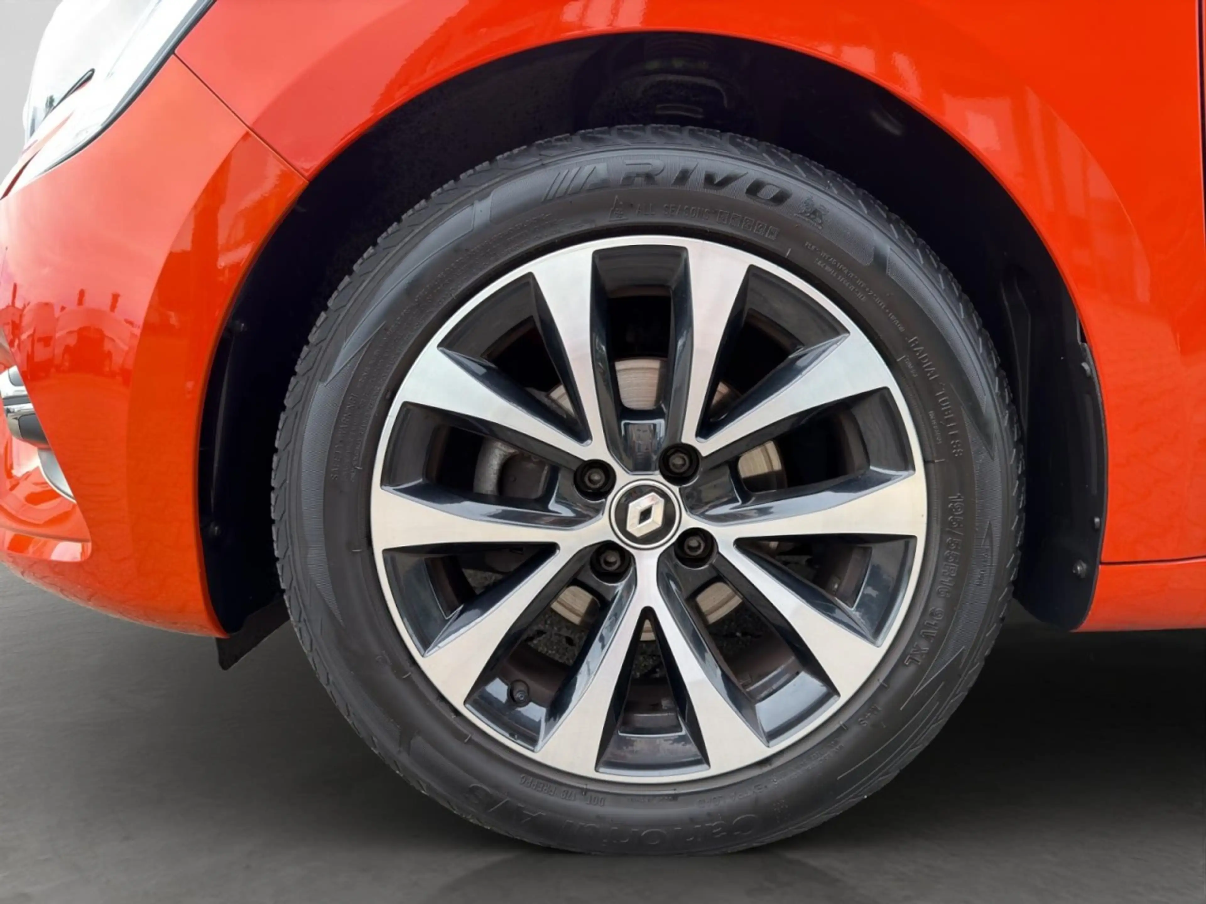 Renault Clio V Zen Klima Sitzheizung Fenster el. — photo 4