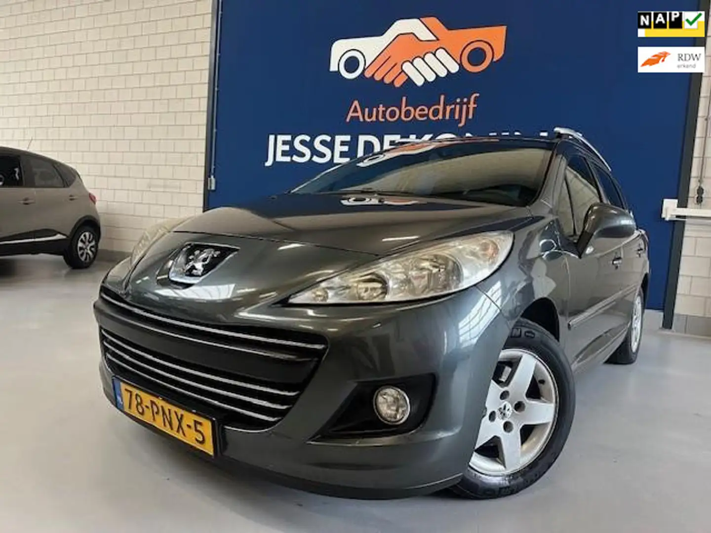 Peugeot 207 SW 1.4 VTi Style Stationwagen/bj.2011/ kleur:grijs Grau - 1