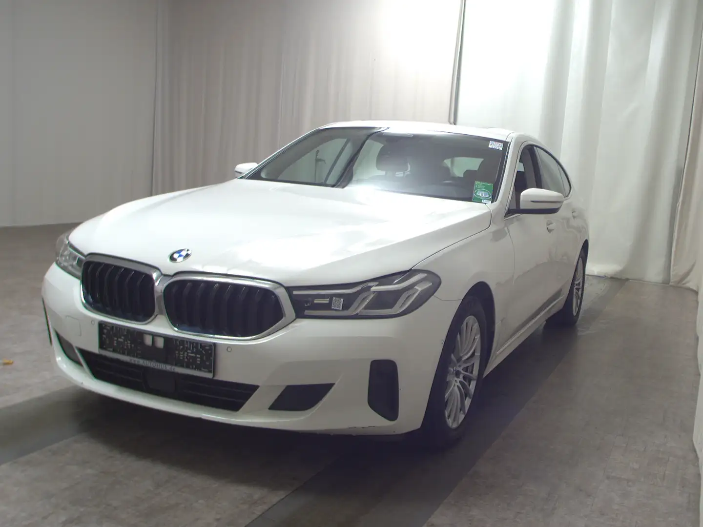 BMW 630 Gran Turismo Leder Navi LED+ LC prof. Pano Weiß - 2
