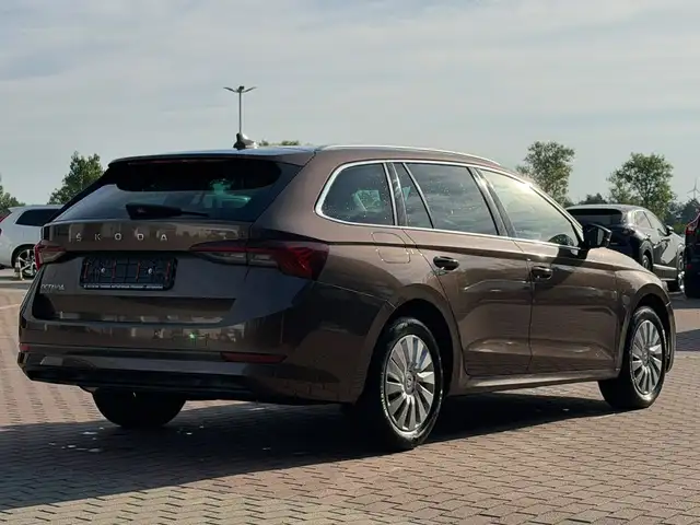 Skoda Octavia view 9
