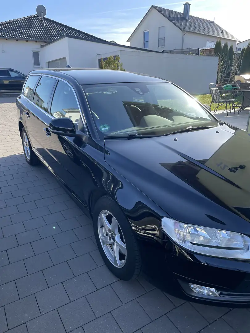Volvo V70 D4 Kinetic - 1