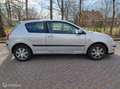 Toyota Corolla 1.4 VVT-i APK 10-2026 motor slaat niet aan. Grau - thumbnail 2