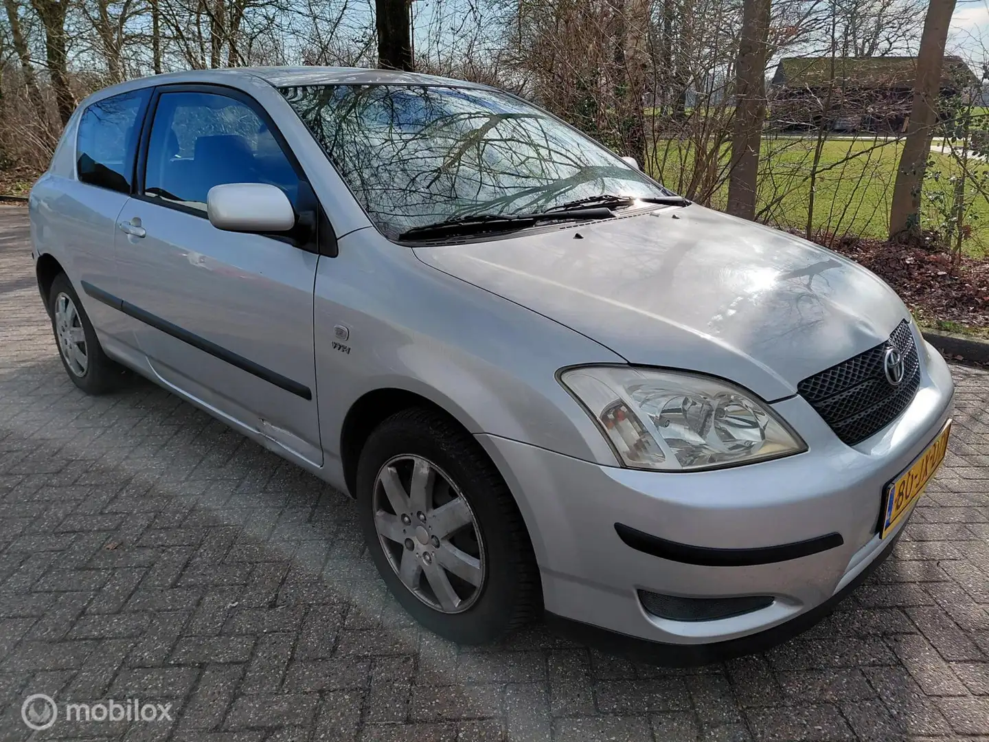 Toyota Corolla 1.4 VVT-i APK 10-2026 motor slaat niet aan. Grau - 1