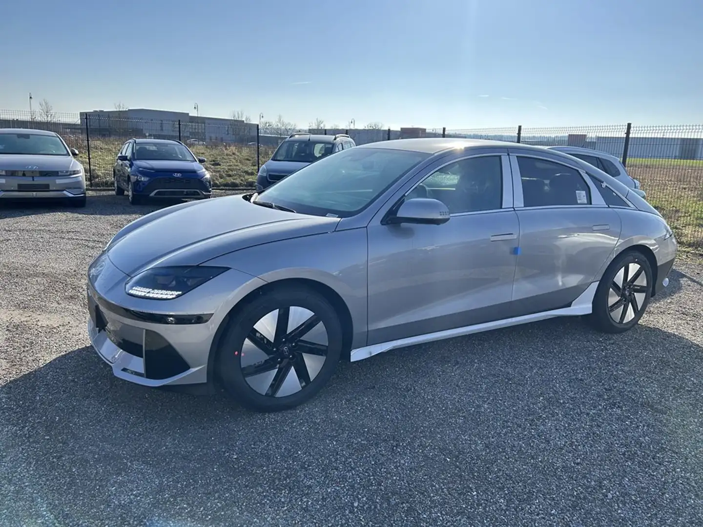 Hyundai IONIQ 6 BALANCE 18\" Grijs - 1
