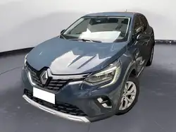 Renault Captur Captur Full
Hybrid E-Tech 145 CV Intens