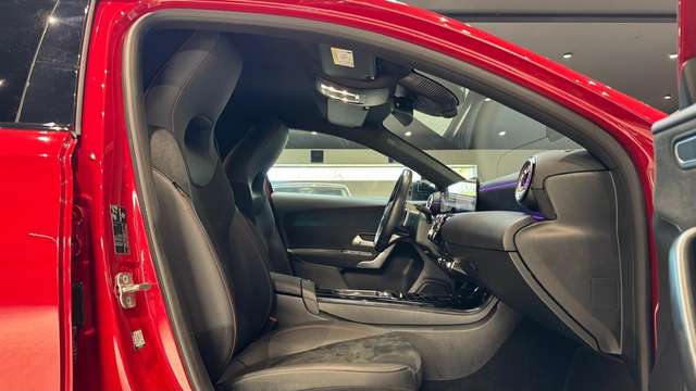 Mercedes-Benz A 200 — photo 13