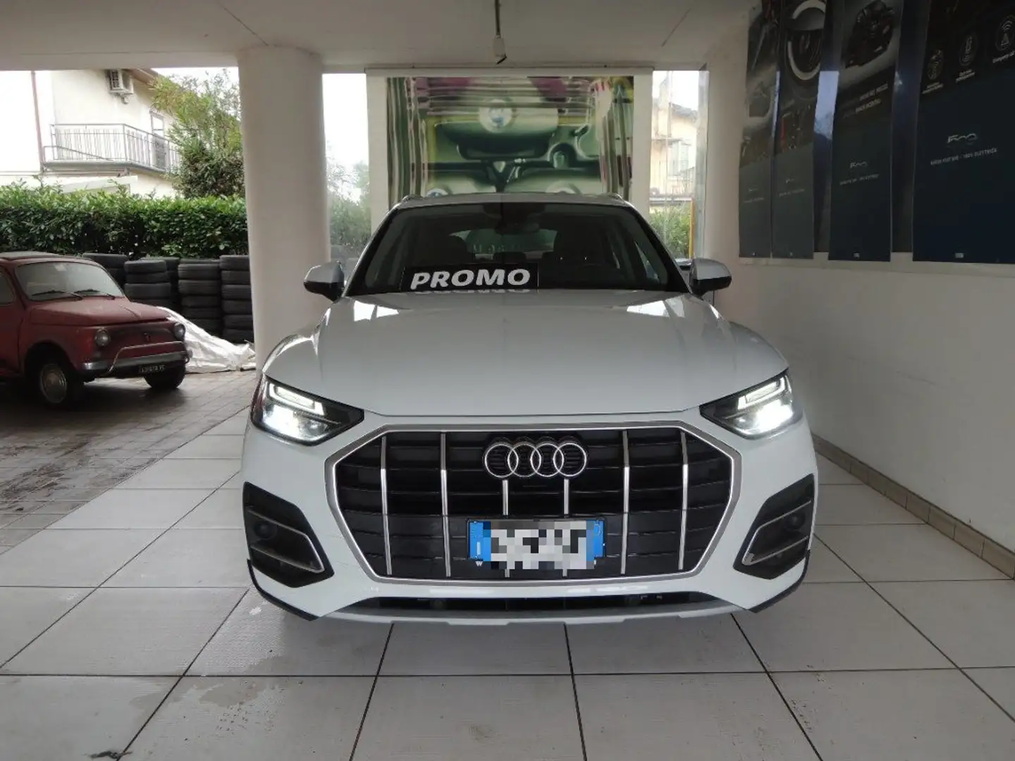 Audi Q5 35 TDI S tronic Business Blanc - 2