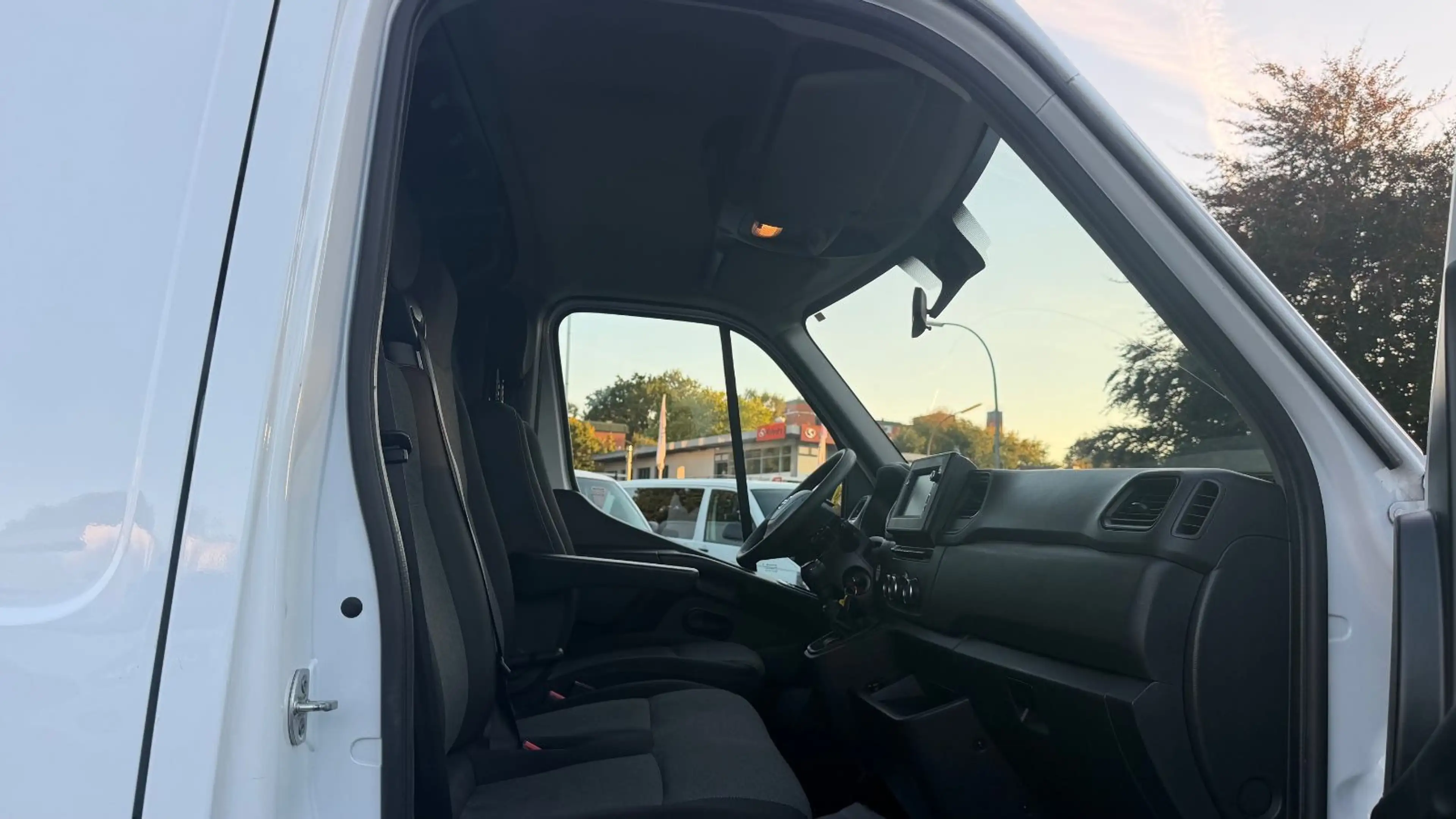 Nissan Interstar INTERSTAR L2H2 2.3DCI3,5t ACENTA KAMERA/TEMPOMAT — photo 10