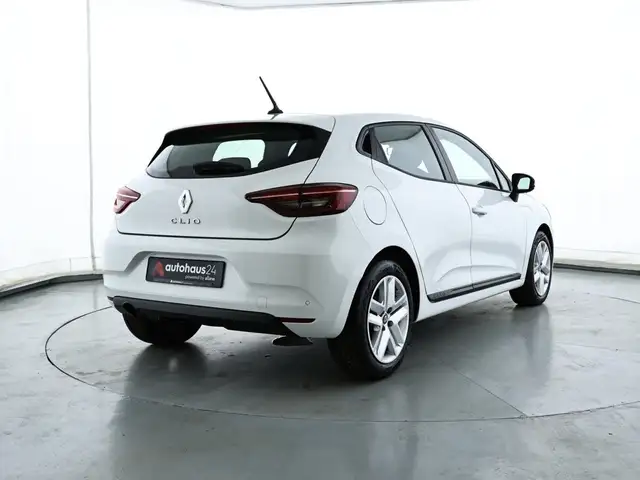 Renault Clio view 5