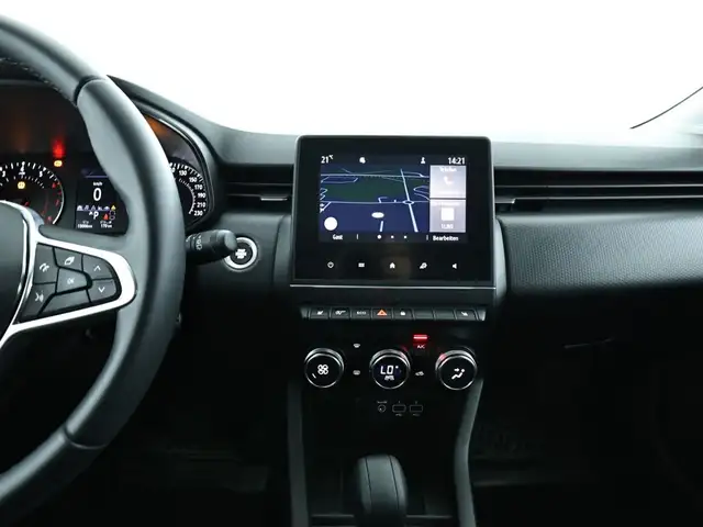 Renault Clio view 11