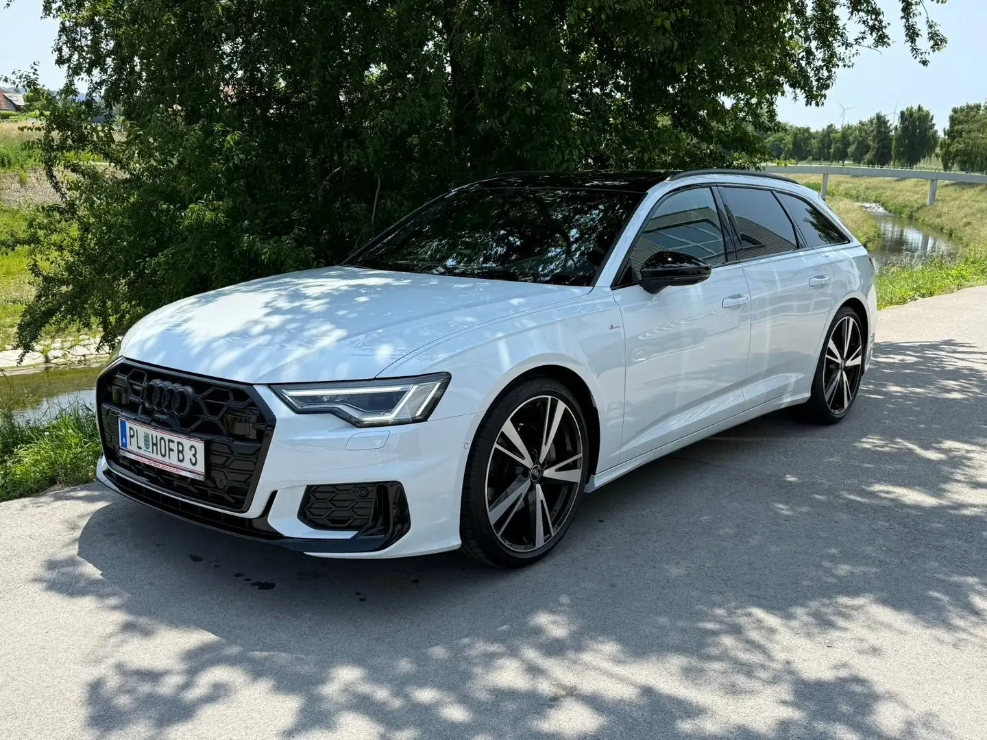 Audi A6 45 TDI quattro S line Weiß - 1