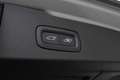Volvo V60 B4 Automaat Plus Dark Trekhaak | Premium Audio by Grijs - thumbnail 32