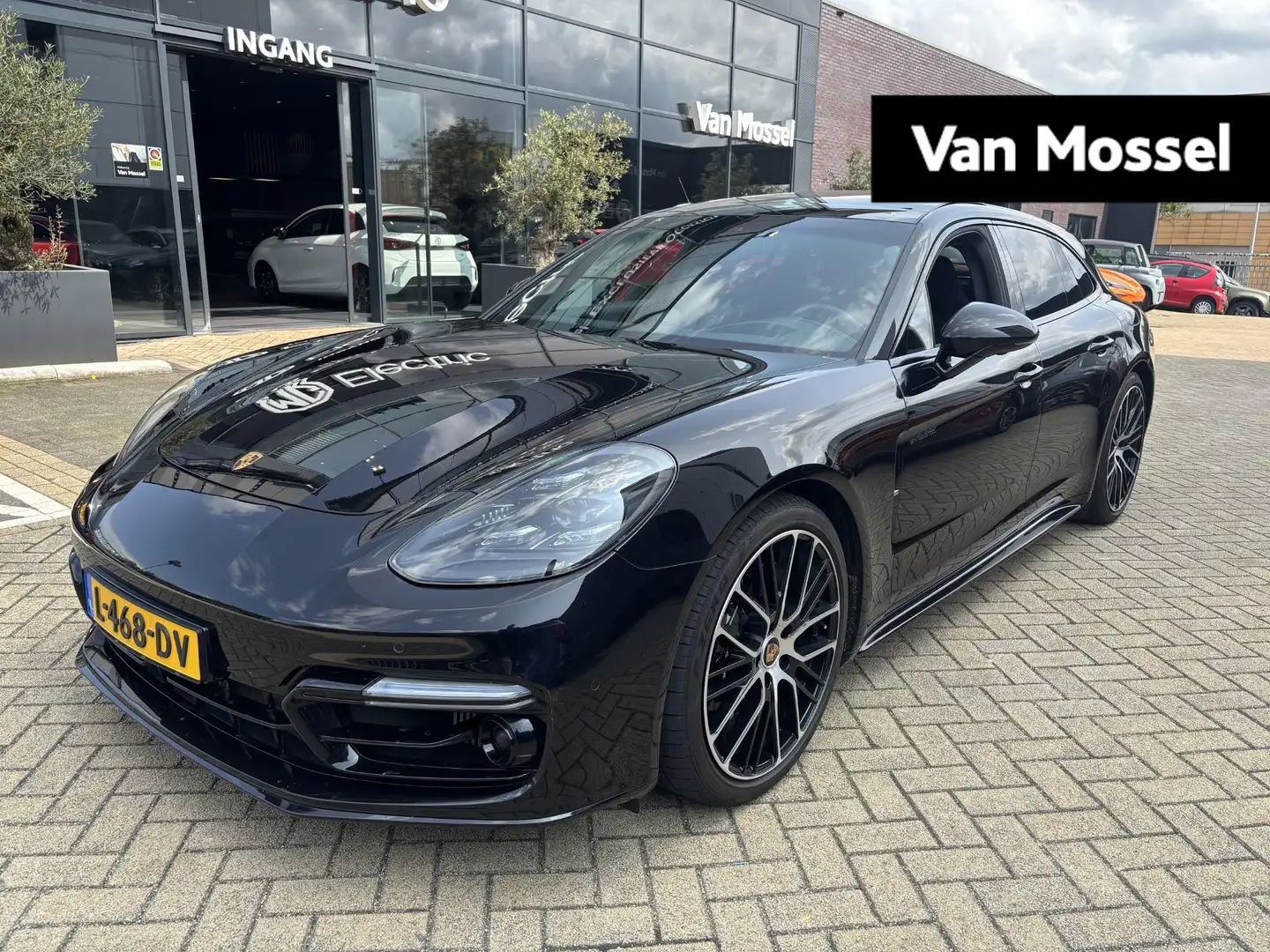 Porsche Panamera Sport Turismo 4.0 Turbo S E-Hybrid | SPORT DESIGN Zwart - 1