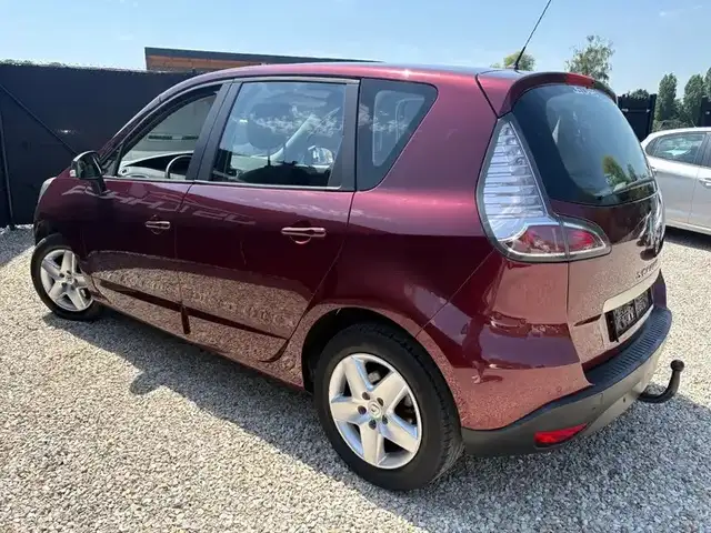 Renault Scenic view 8